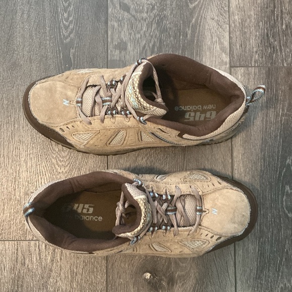 New Balance Brown Walking/Hiking Shoes Size 7.5 - Picture 2 of 8
